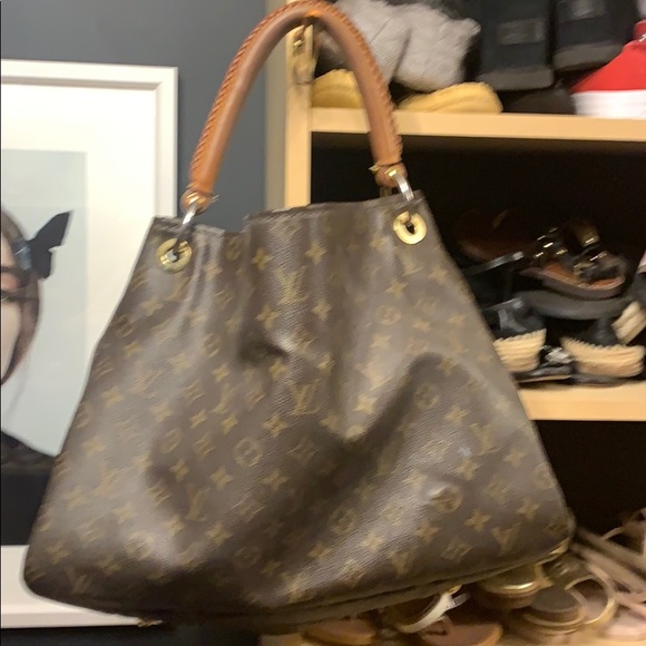Louis Vuitton Handbags - Louis Vuitton purse
